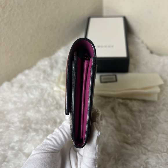 Gucci Supreme Wallet - Picture 4 of 7